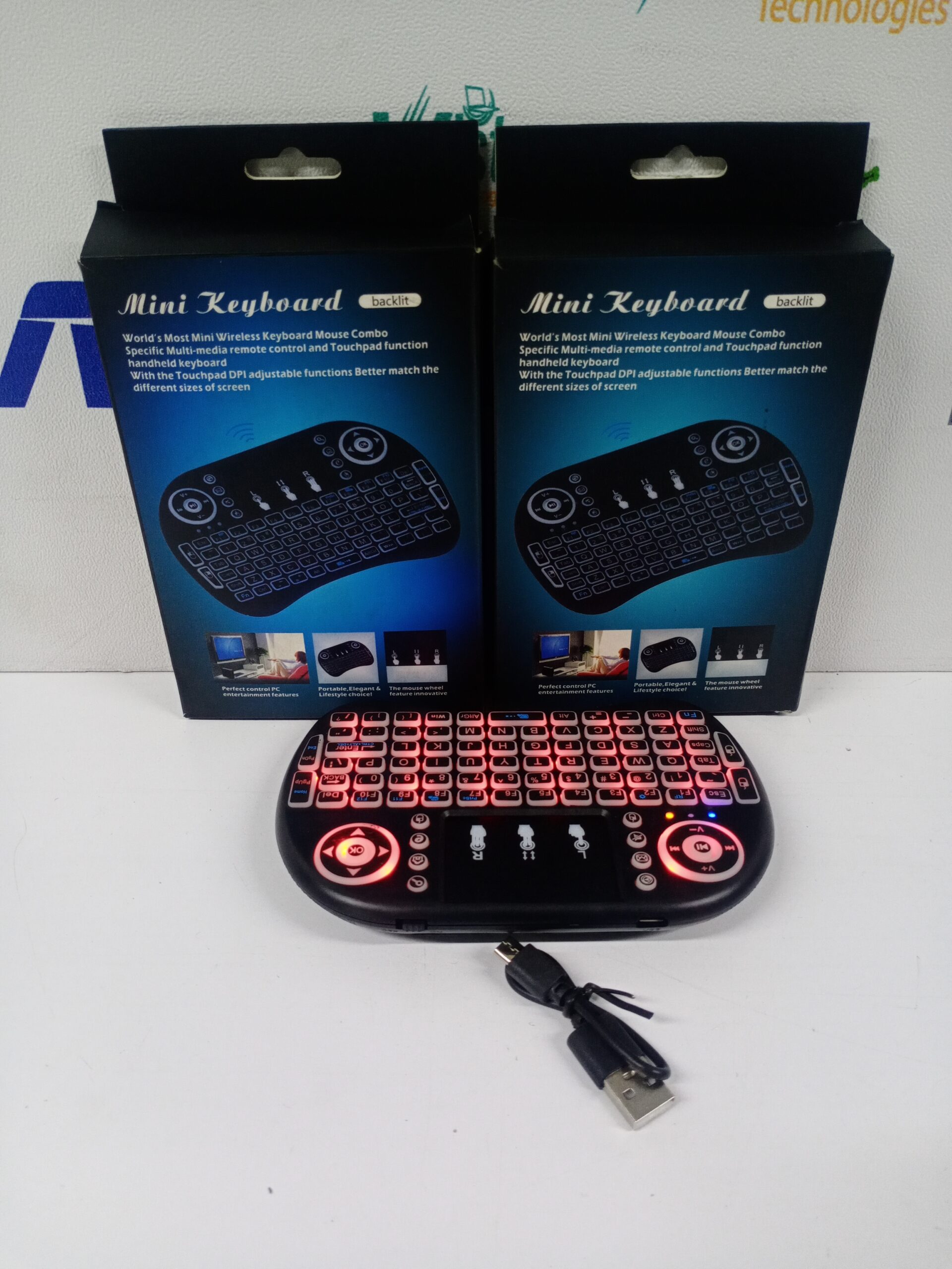 Wireless Mini Keyboard With Touch Pad and backlight 2.4 G product image 3