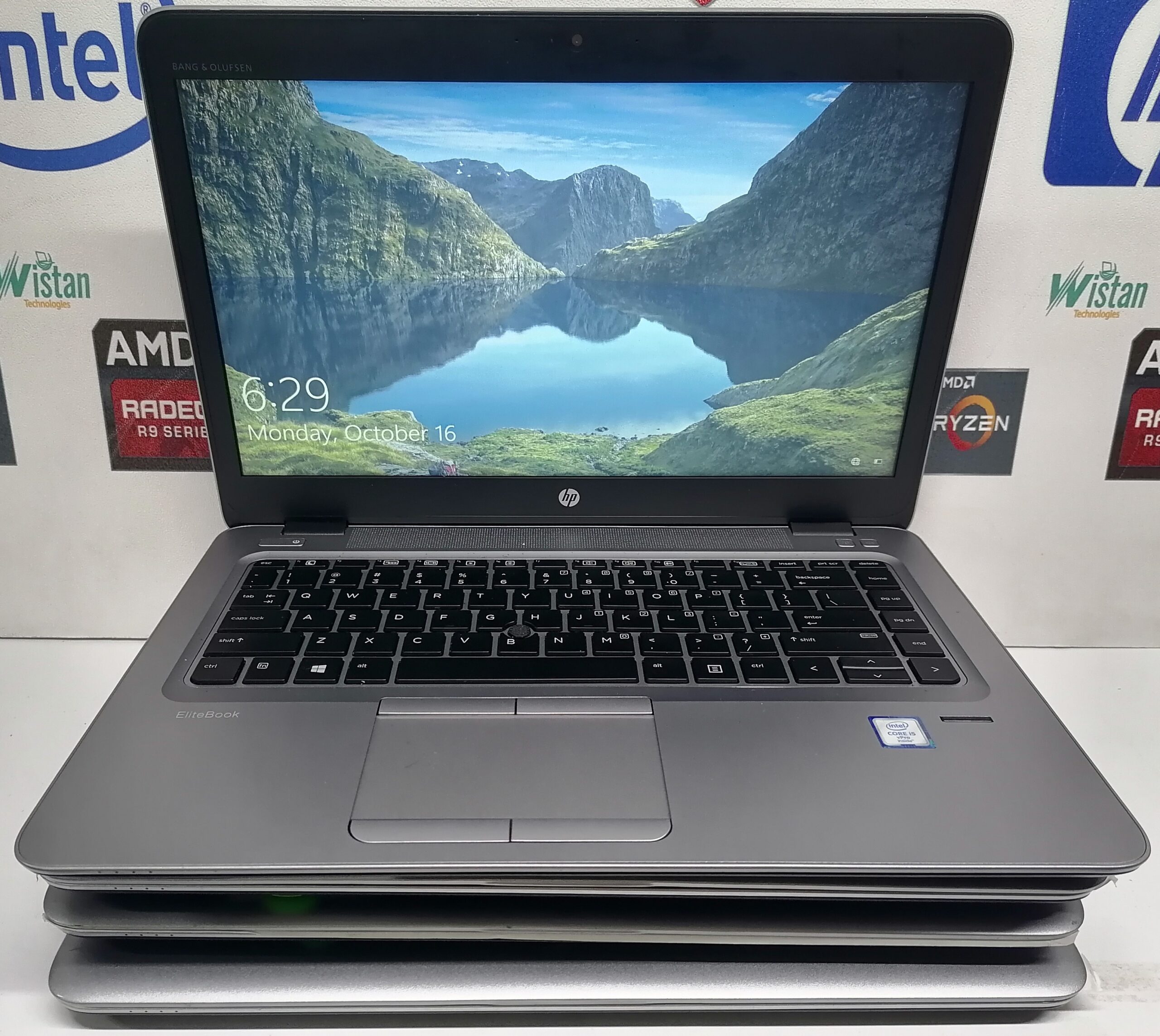 Hp Elitebook 840 G3 Core i5 6th Gen 8GB RAM 256GB SSD 14 Inches FHD Display