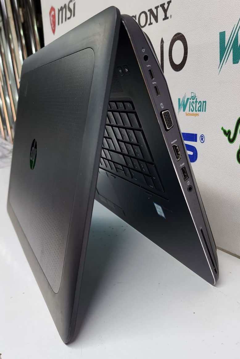 HP Zbook 17 G3 Mobile Workstation Core i7 16GB RAM 512GB SSD With 4GB Dedicated NVIDIA Graphics product image 3