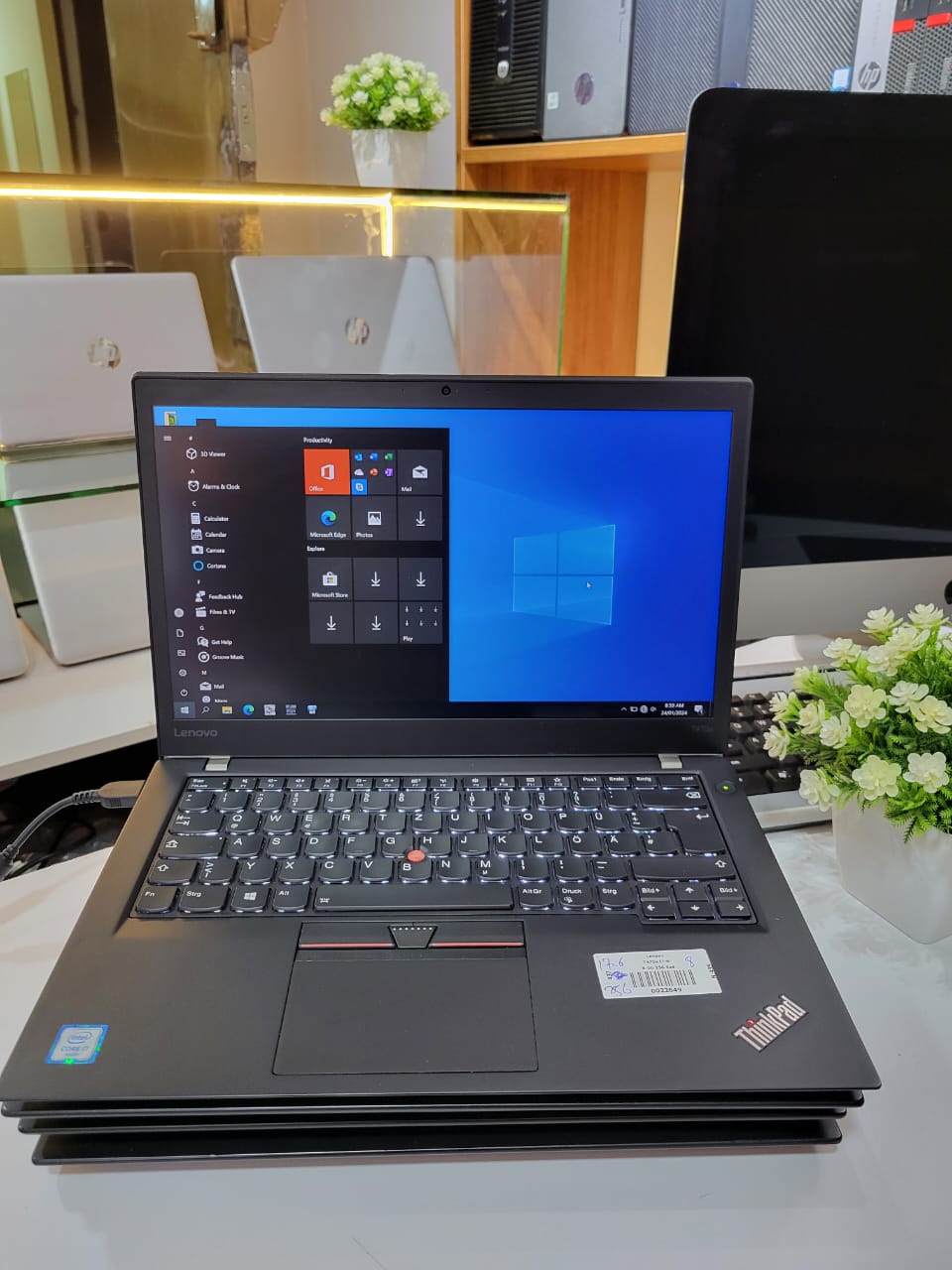 Lenovo ThinkPad T470s Core i5 6th Gen 8GB RAM DDR4 256GB SSD 14 Inch 1080 FHD Display